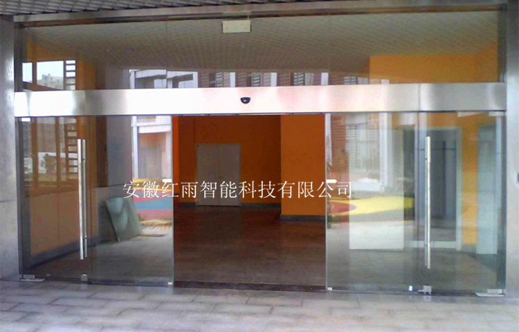 玻璃感应门两边加玻璃推拉门案例图