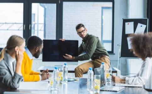 舰队驱逐舰150舰,中国海军176舰服役相关图片