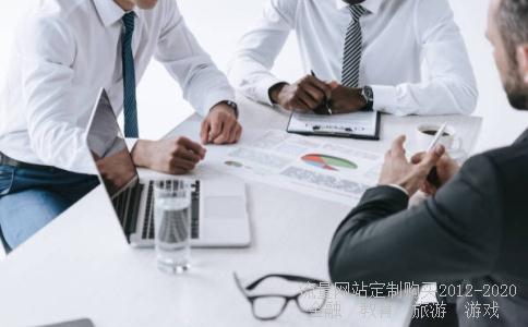 为打造书香校园，某学校计划用不超过1900本科技类书籍