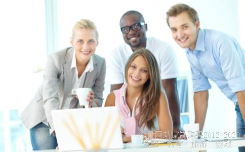 “叠翠流金”是什么意思？