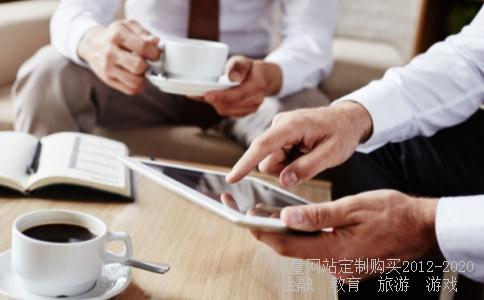 中国少年先锋队队歌词为啥不一样，正确的是哪个