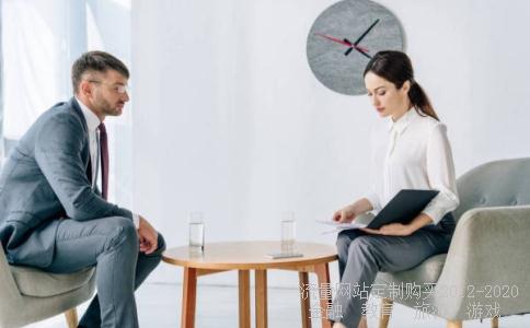 人体骨骼可以分为（）、（）、（）三部分。躯干骨包括（）、（）、（），四肢骨包括（）、（）。