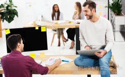 青春如同奔流的江河，一去不回来不及道别，只剩下麻木的我没有了当年的热血。……当初的愿望实现了吗？事到如今只好祭奠吗？任岁月风干理想再也找不回真的我。