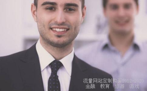 克雷《受宠的象》中的“大家听见谦虚的公牛的牟牟地说道”中的“谦虚”什么意思