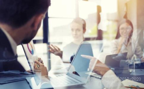 4乘100米的游泳接力赛要游几个回来吗？应用题