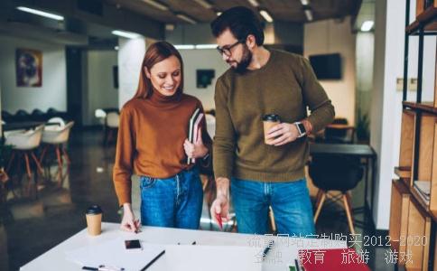 寂寞疯了和如果还有明天的副歌部分歌词是一样的啊。。。。